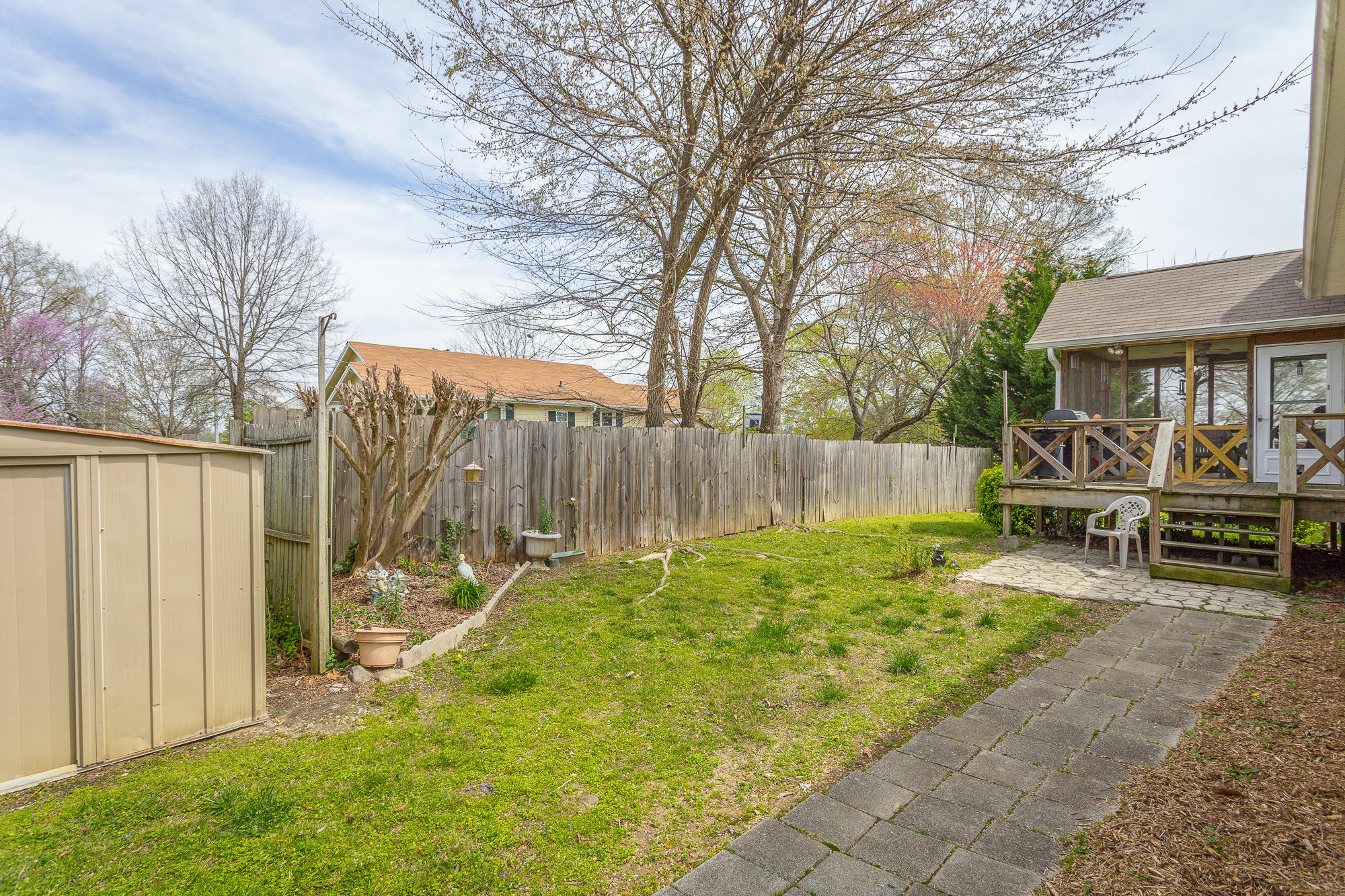 5303 Greenbriar Road Chattanooga, TN 37412 - Photo 5 of 22 5303 Greenbriar Rd. HD-6