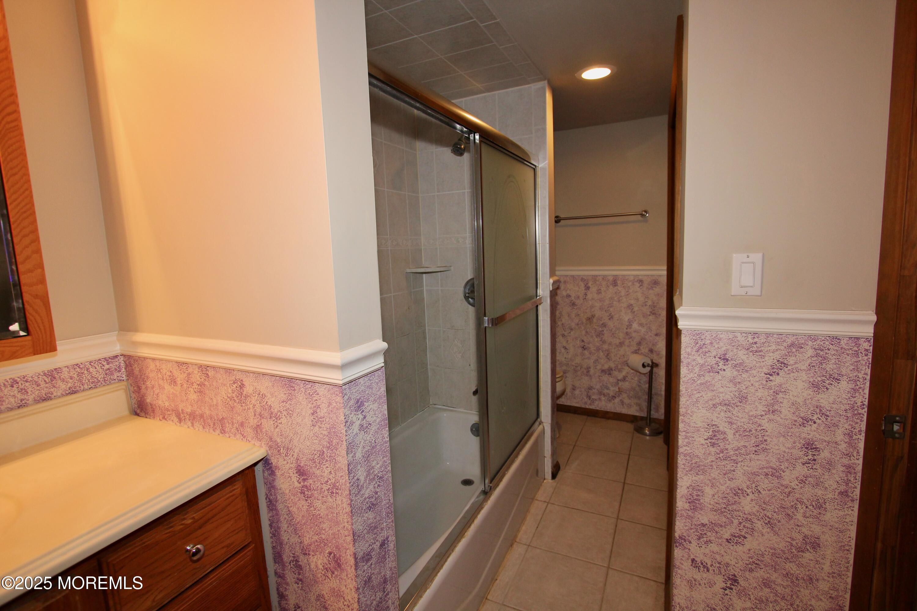 265 Spring Valley Road Morganville, NJ 07751 - Photo 14 of 22 265 Spring Valley - 14