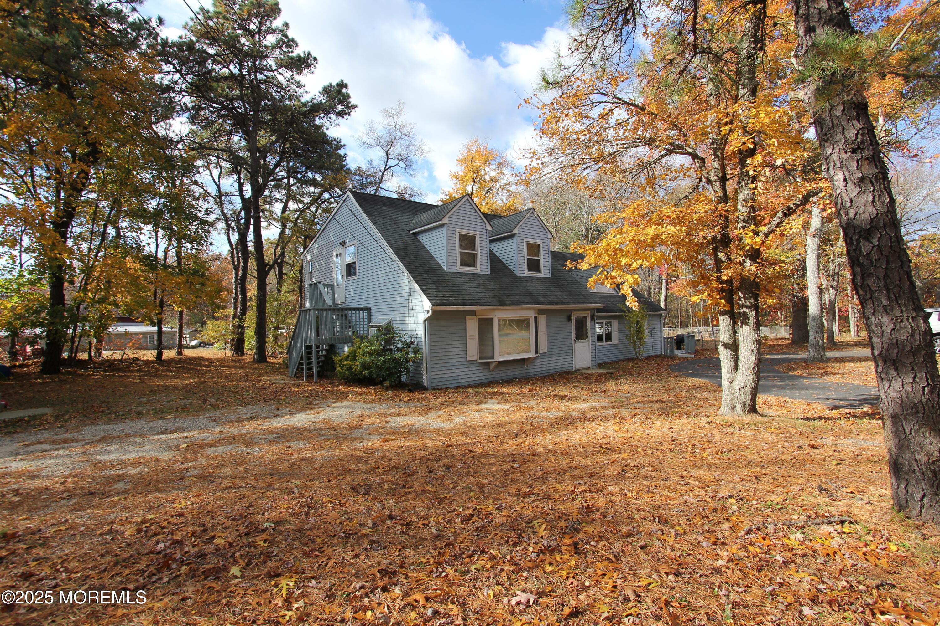 265 Spring Valley Road Morganville, NJ 07751 - Photo 6 of 22 265 Spring Valley - 6