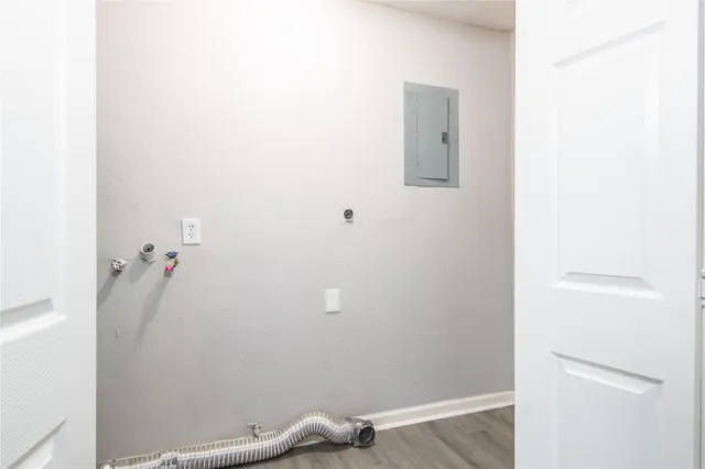 $1,850 | 1702 Athens Drive, New Caney, TX 77357