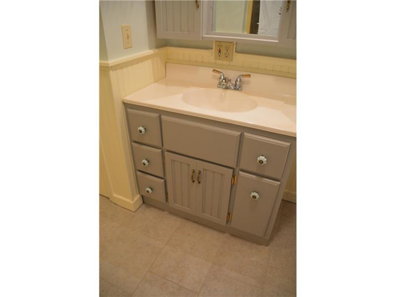 8 Old Standish Road Standish, ME 04084 - Photo 24 of 33 Bathroom.