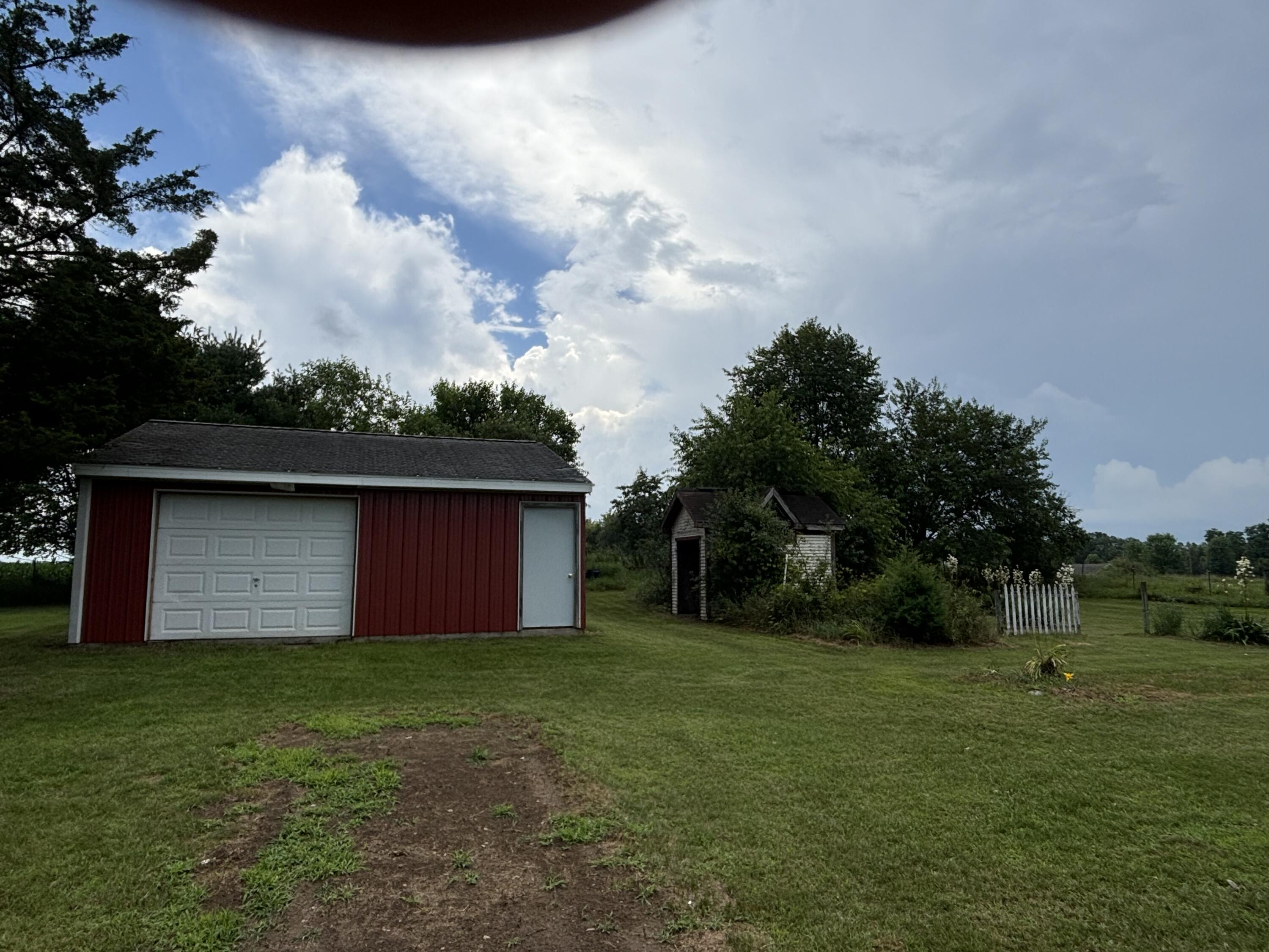 8861 Fay Lake Road Brooklyn, MI 49230 - Photo 3 of 4 IMG_9588