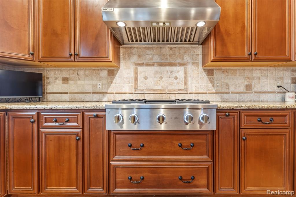 1028 Chesapeake Rochester Hills, MI 48307 - Photo 20 of 52
