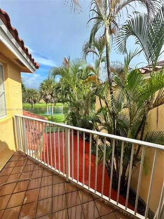 $3,350 | 14832 Southwest 104th Street, Unit 9, Miami, FL 33196
