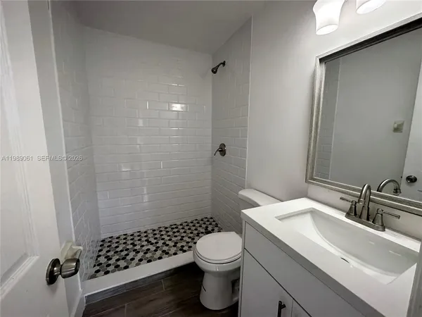 $3,350 | 14832 Southwest 104th Street, Unit 9, Miami, FL 33196