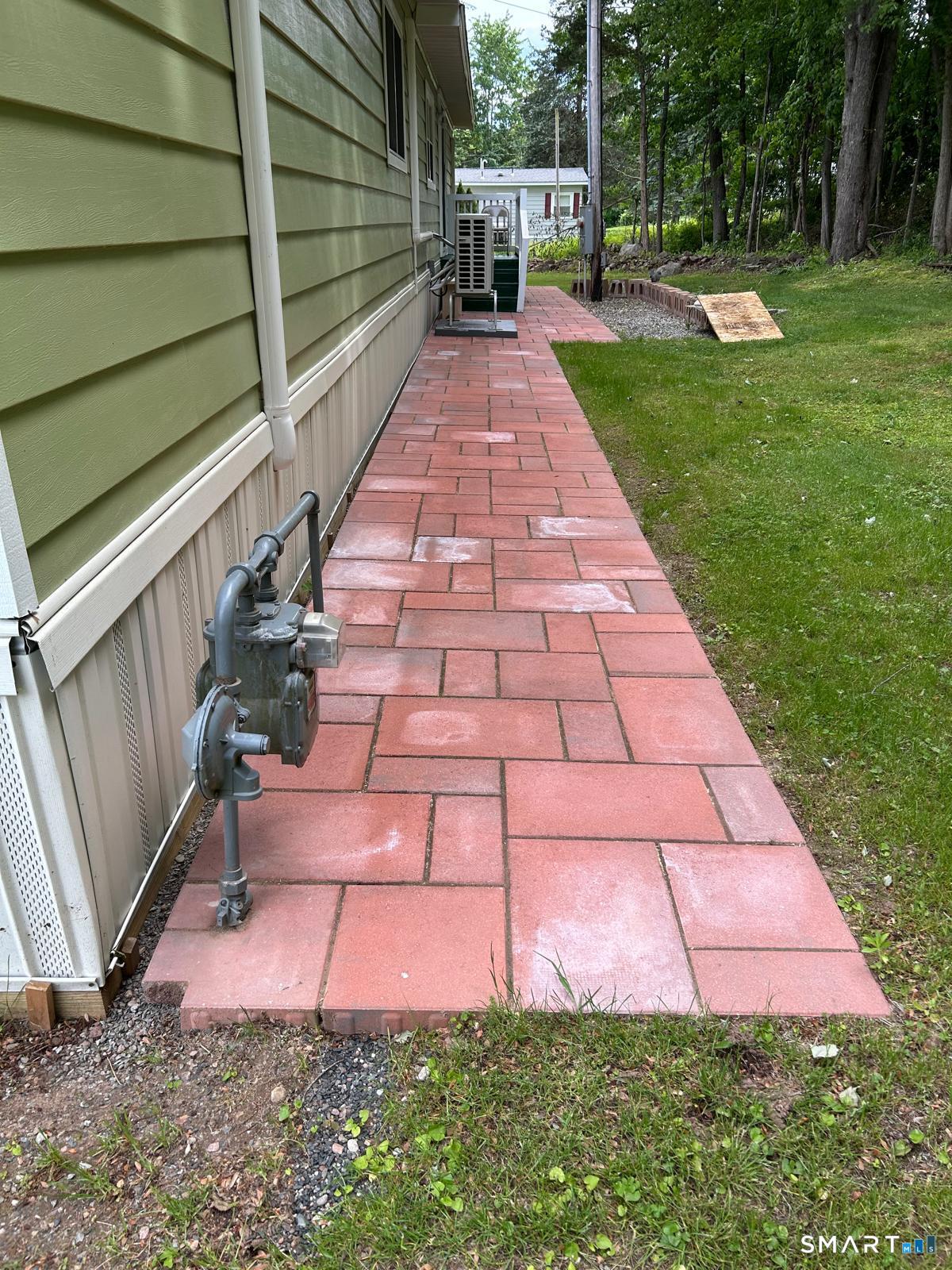 11 Eastview Road Southington, CT 06489 - Photo 11 of 17
