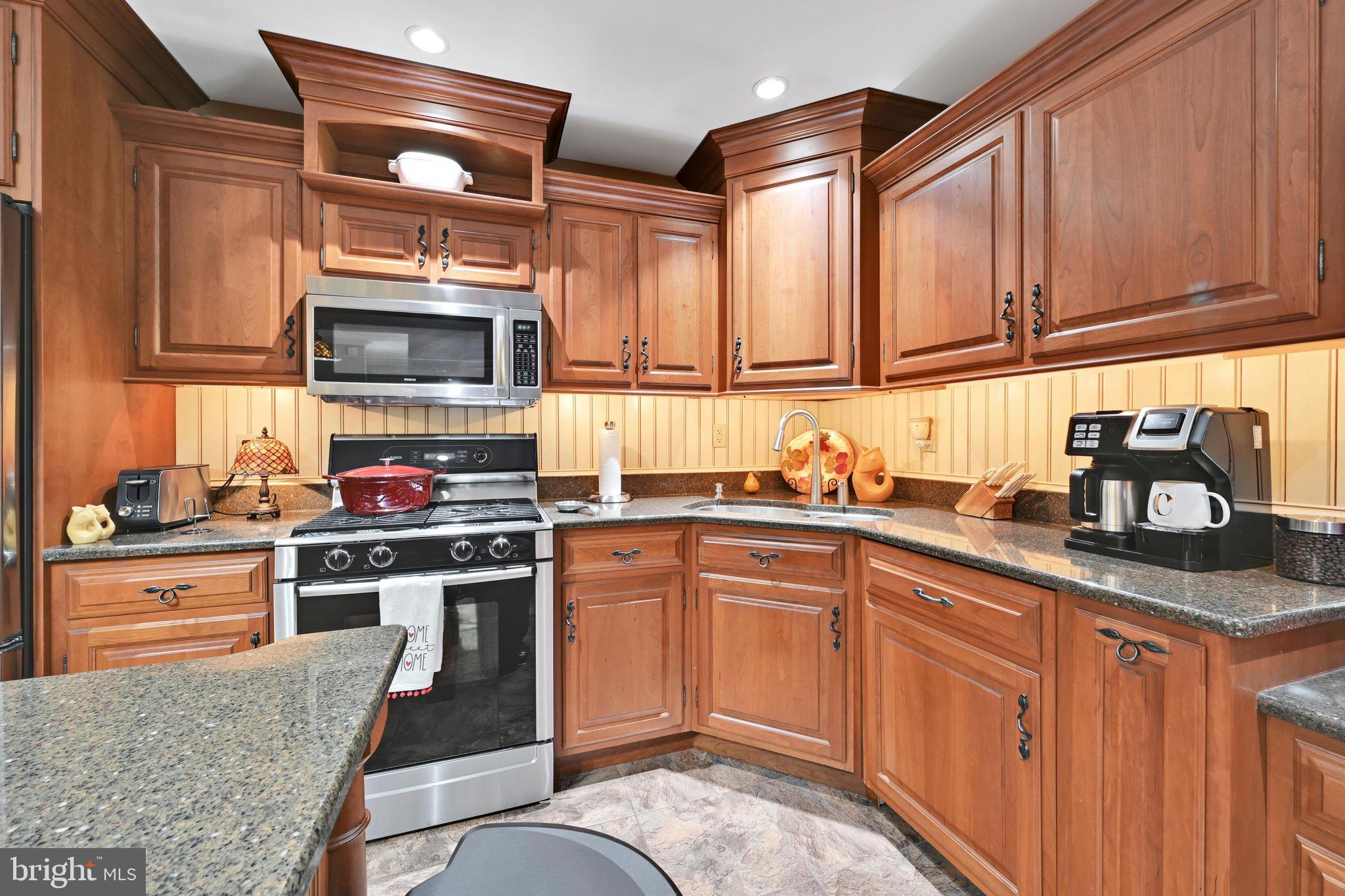 135 Cedar Hill Road Peach Bottom, PA 17563 - Photo 23 of 82 Kitchen