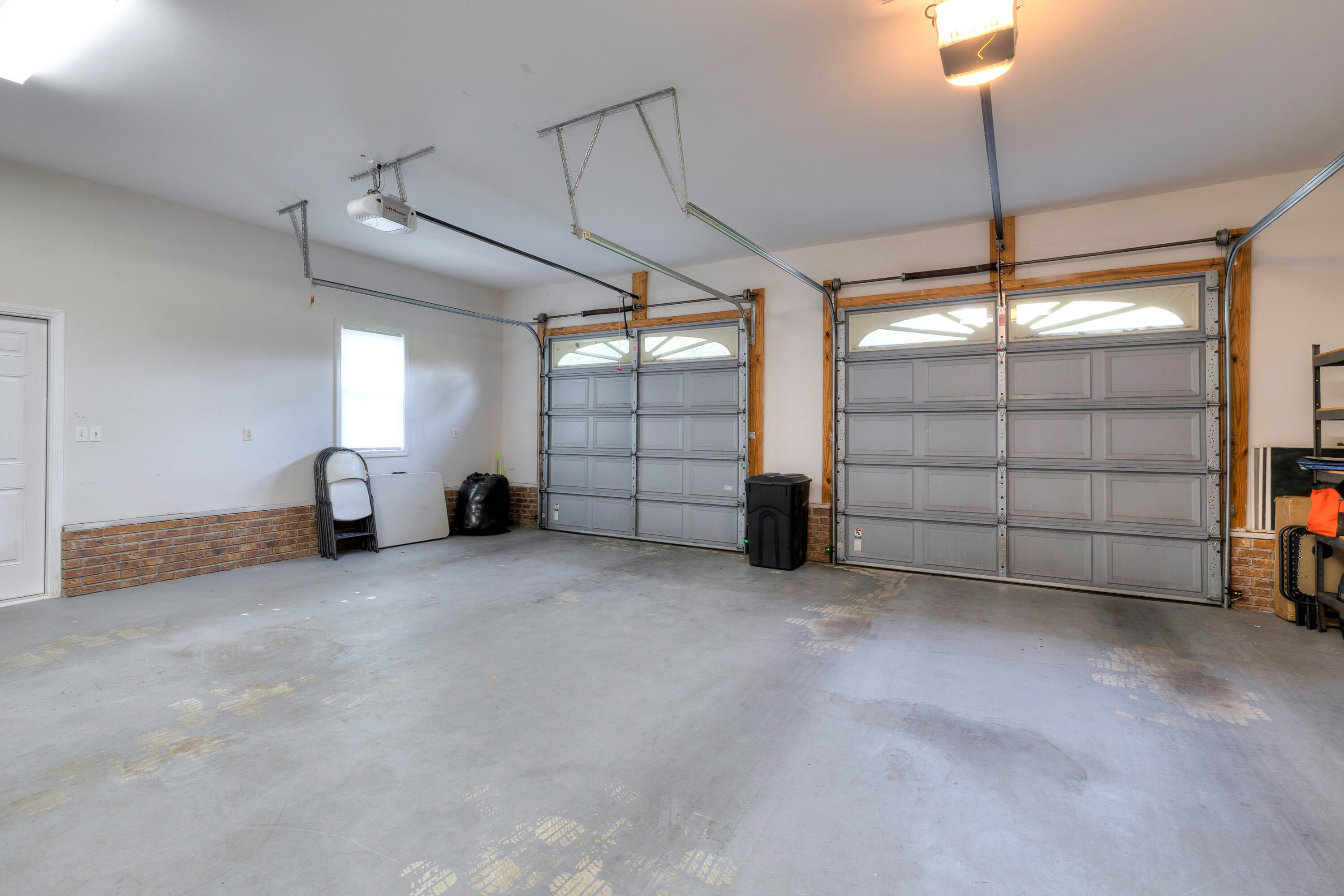 65 Reedy Court Manning, SC 29102 - Photo 55 of 91 GARAGE