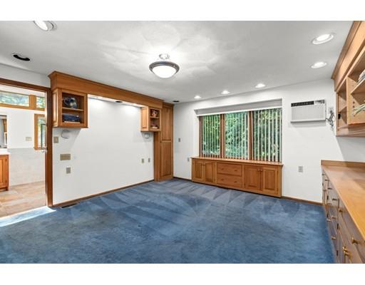 91 Hemlock Road Sudbury, MA 01776 - Photo 15 of 30
