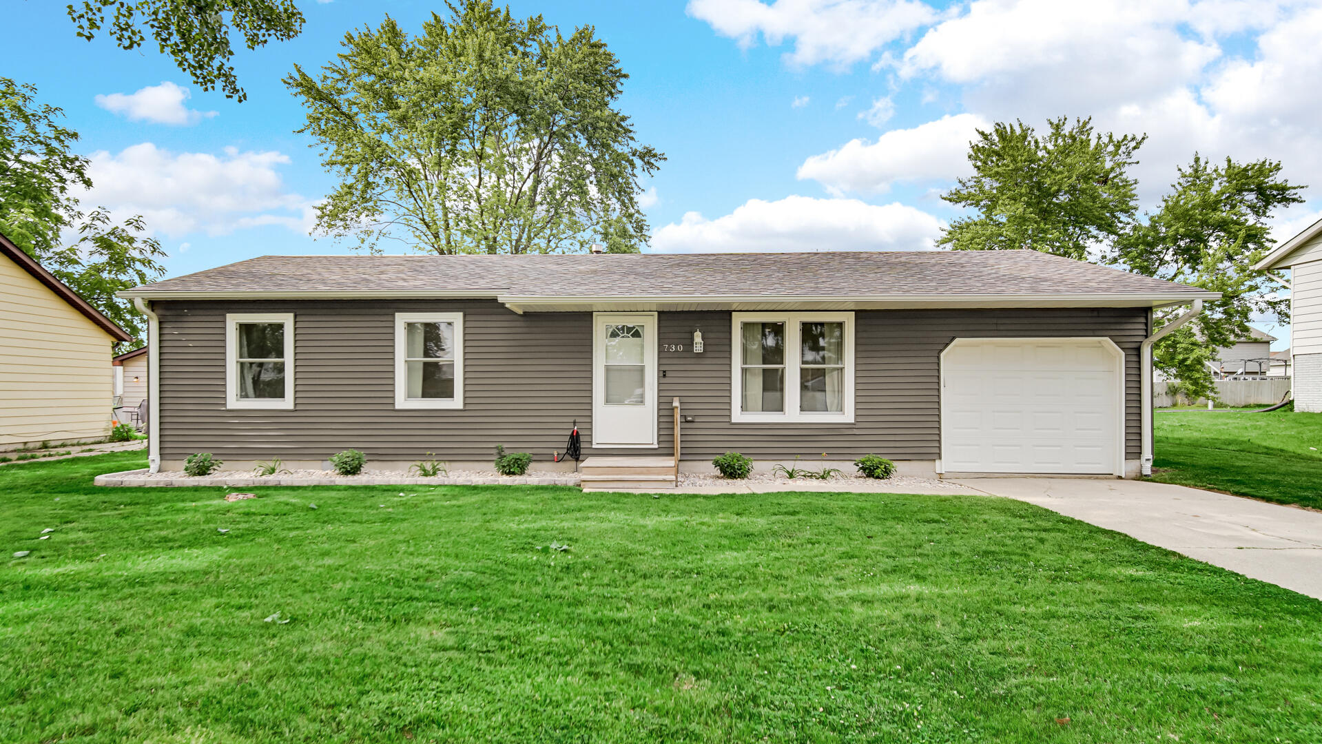 730 Apache Lane Lowell, IN 46356 - Photo 1 of 21 1919x1080