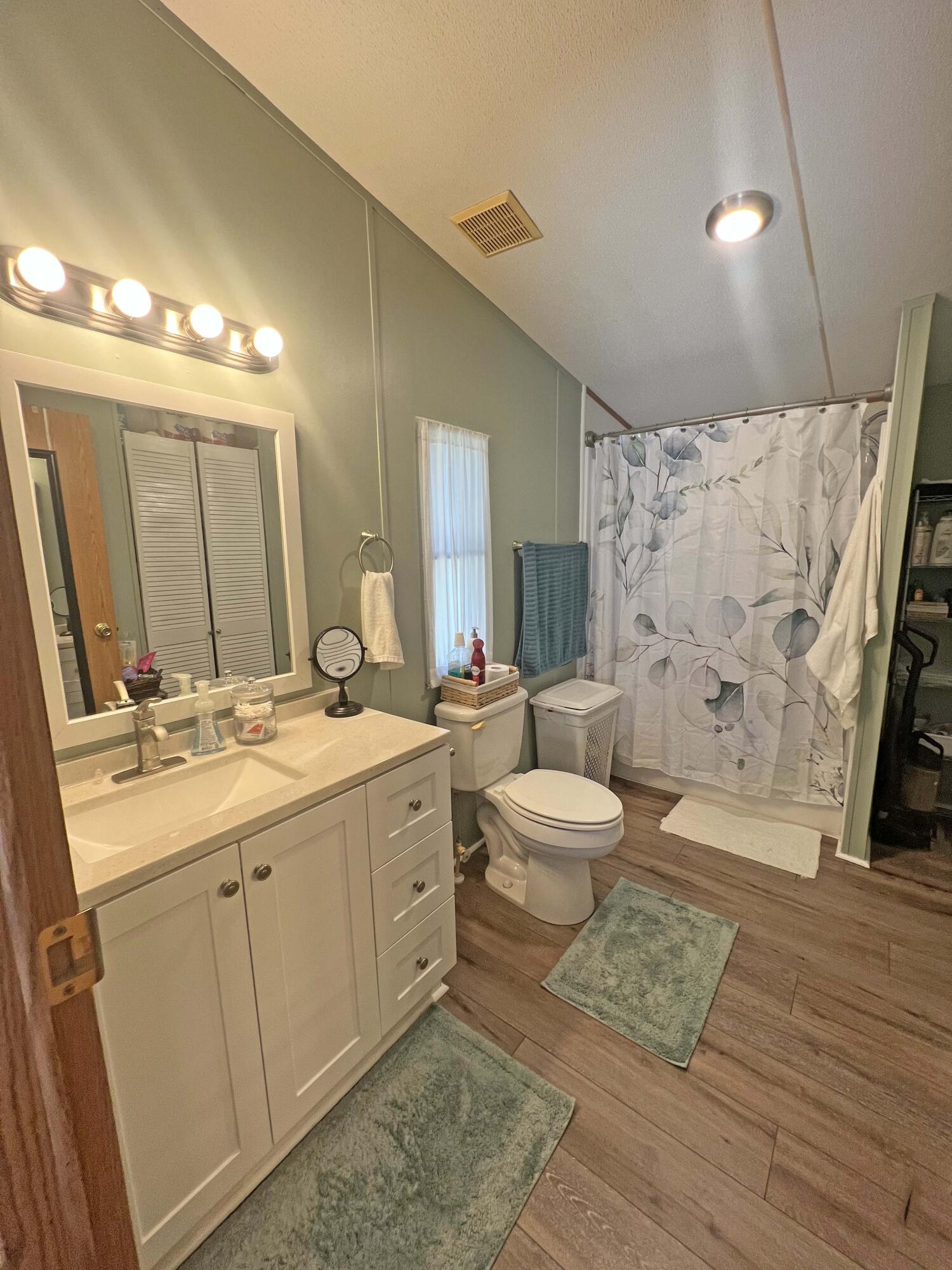 1135 Ralph Bell Road Summerton, SC 29148 - Photo 29 of 36 Master Bathroom
