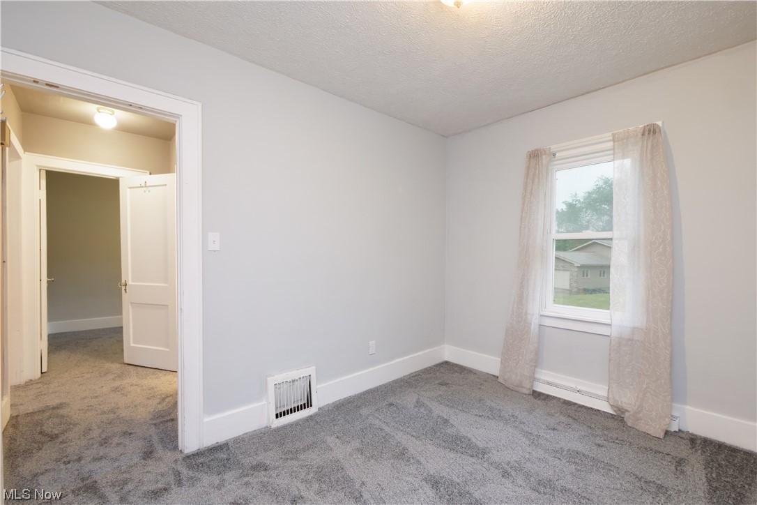 4549 Copley Road Akron, OH 44321 - Photo 28 of 34