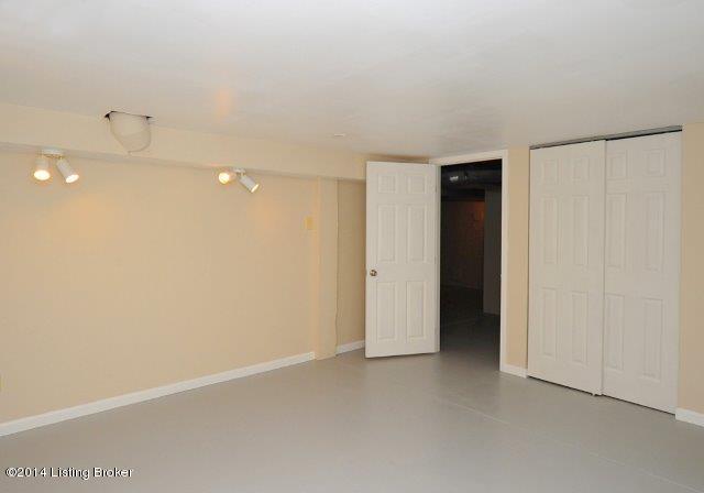 423 Fairlawn Road Louisville, KY 40207 - Photo 63 of 70 fairlawn_33