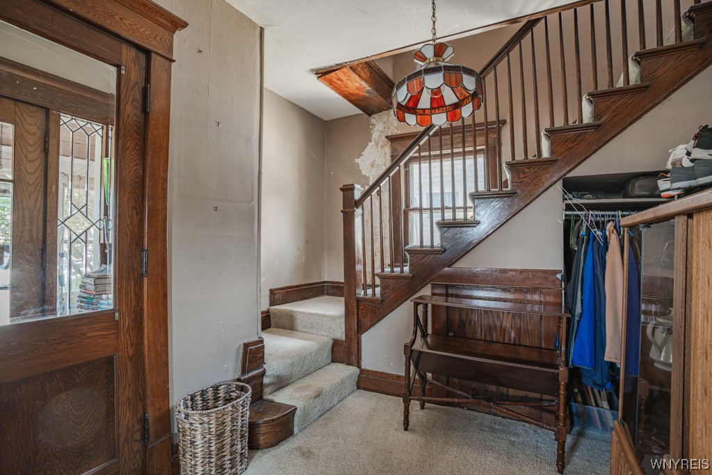 1092 Abbott Road Buffalo, NY 14220 - Photo 15 of 26