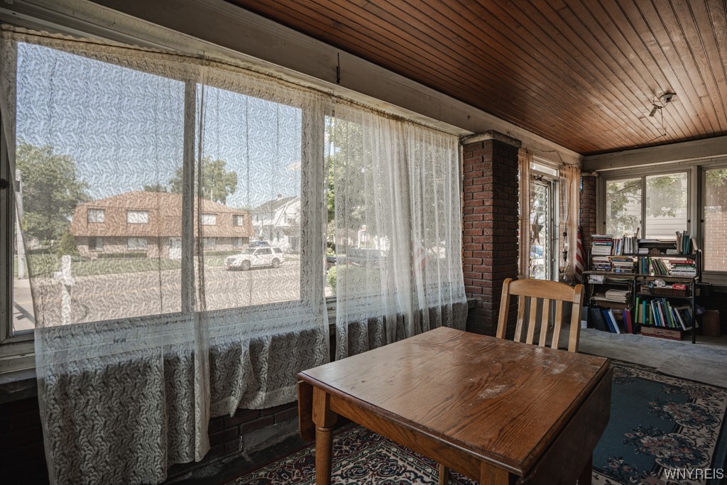 1092 Abbott Road Buffalo, NY 14220 - Photo 17 of 26