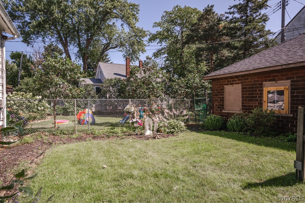 1092 Abbott Road Buffalo, NY 14220 - Photo 5 of 26