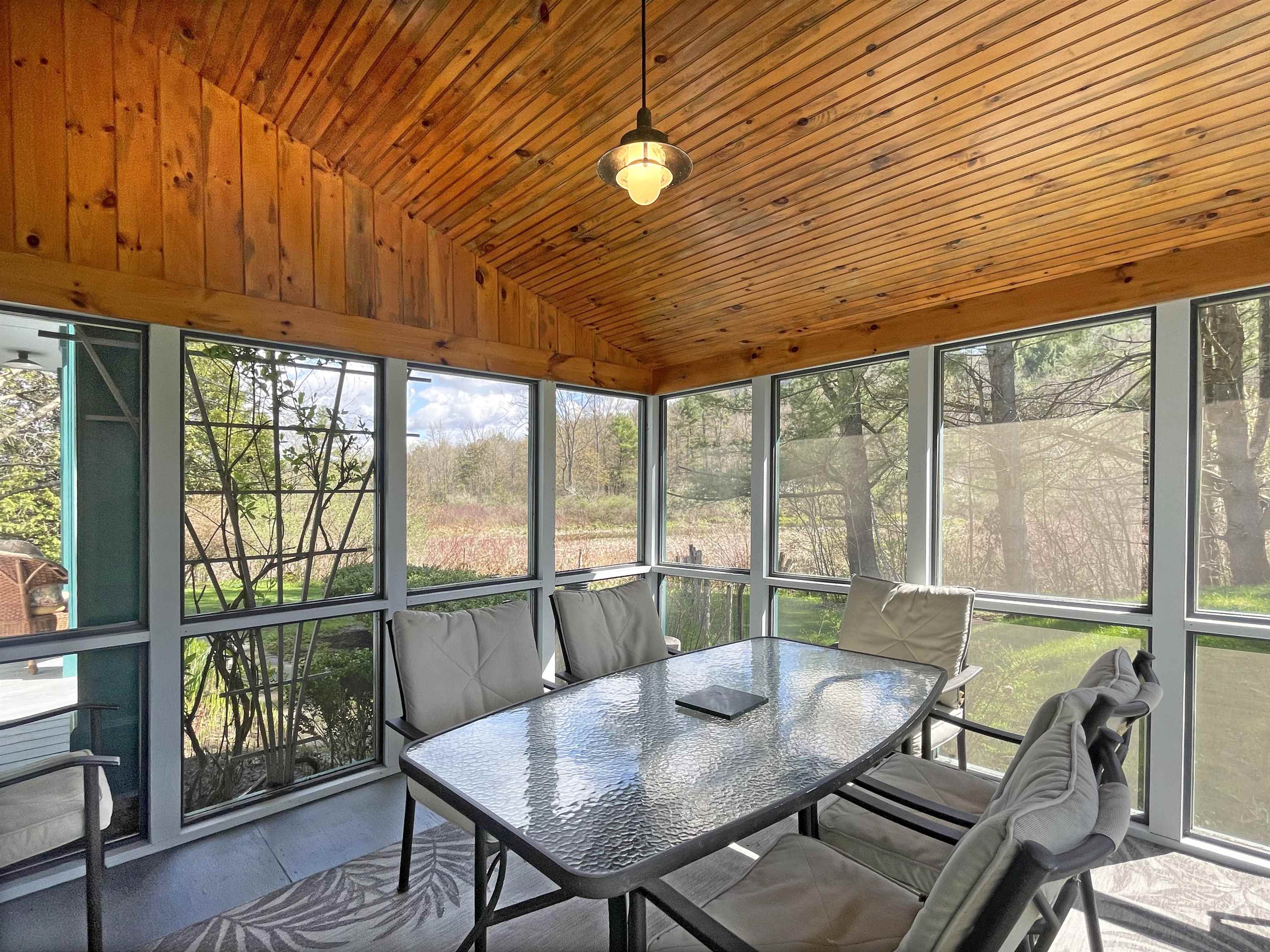 341 Mountain Road Monkton, VT 05443 - Photo 4 of 40 Gallery Image 4