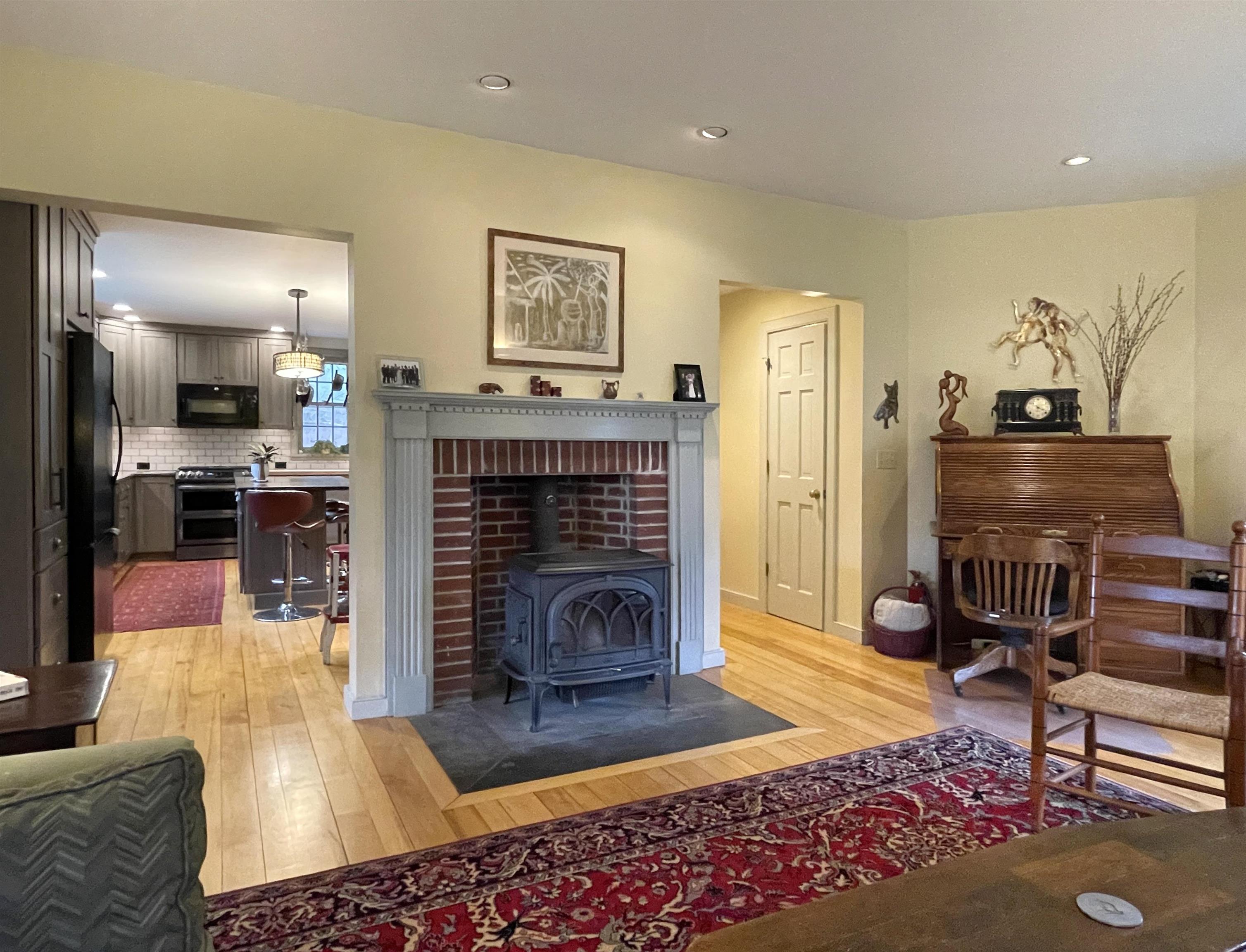 341 Mountain Road Monkton, VT 05443 - Photo 6 of 40 Gallery Image 6