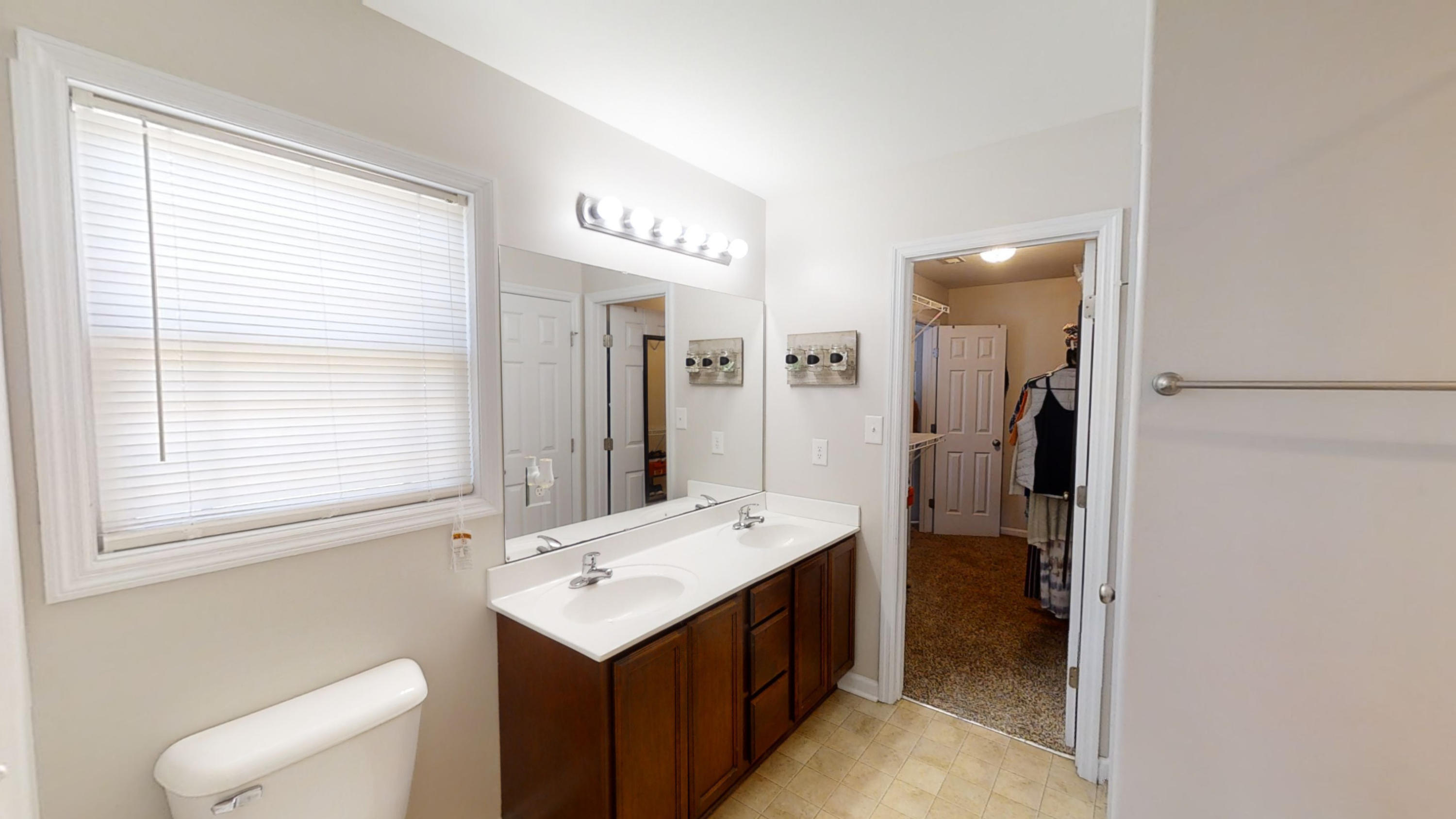 283 Richlands Loop Road Richlands, NC 28574 - Photo 23 of 44 23 - Master Bathroom