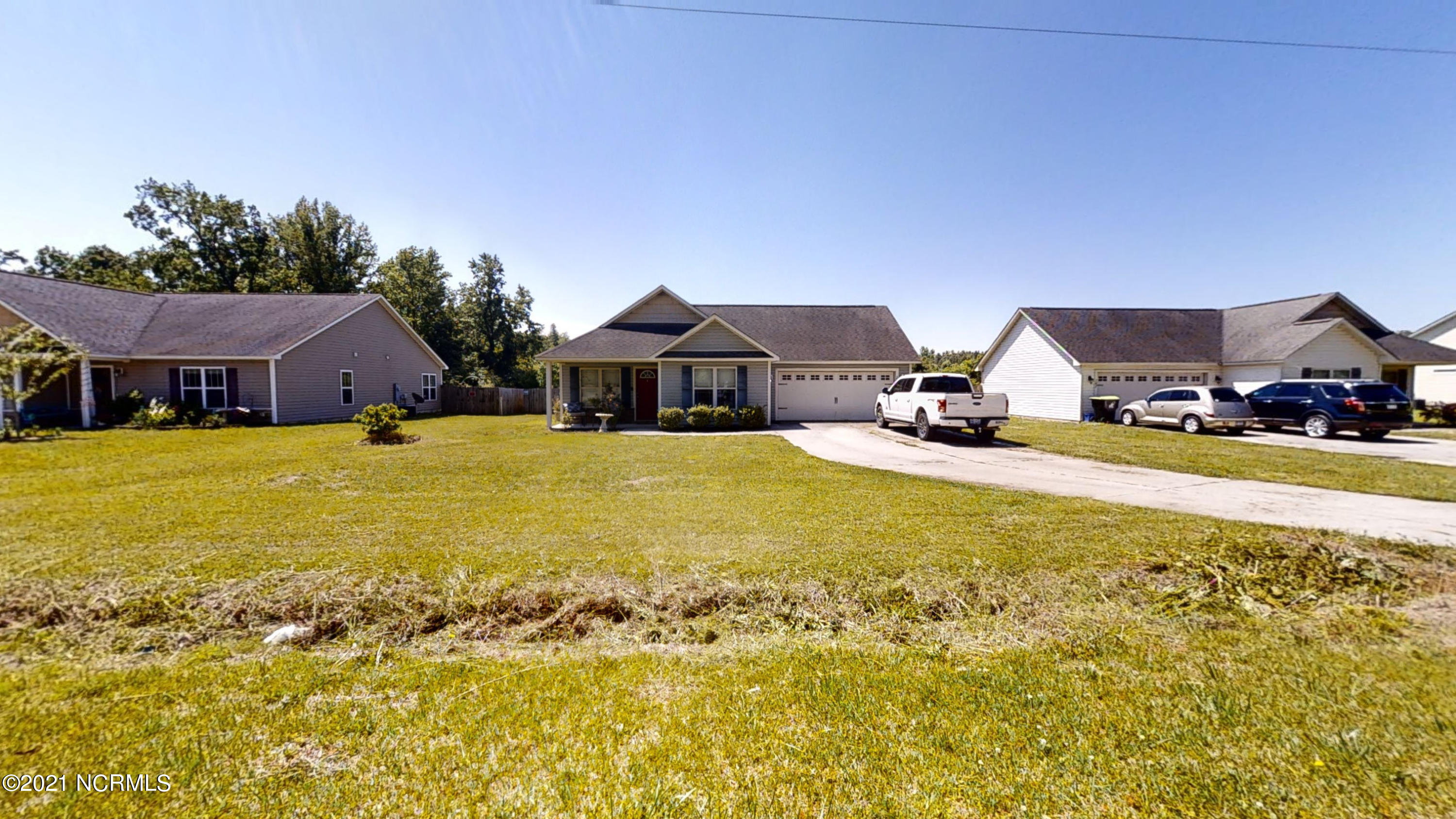 283 Richlands Loop Road Richlands, NC 28574 - Photo 3 of 44 03 - Front