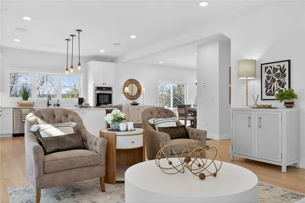 $849,000 | 1 Stoneridge Road, Smithfield, RI 02917