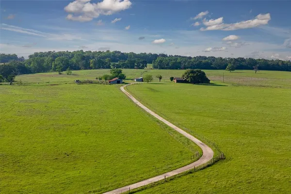 $1,290,000 | 14803 Farm To Market Road 322, Elkhart, TX 75839