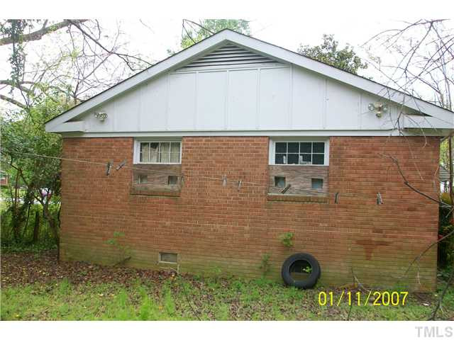 317 Branch Street Raleigh, NC 27601 - Photo 2 of 4 Exterior Back
