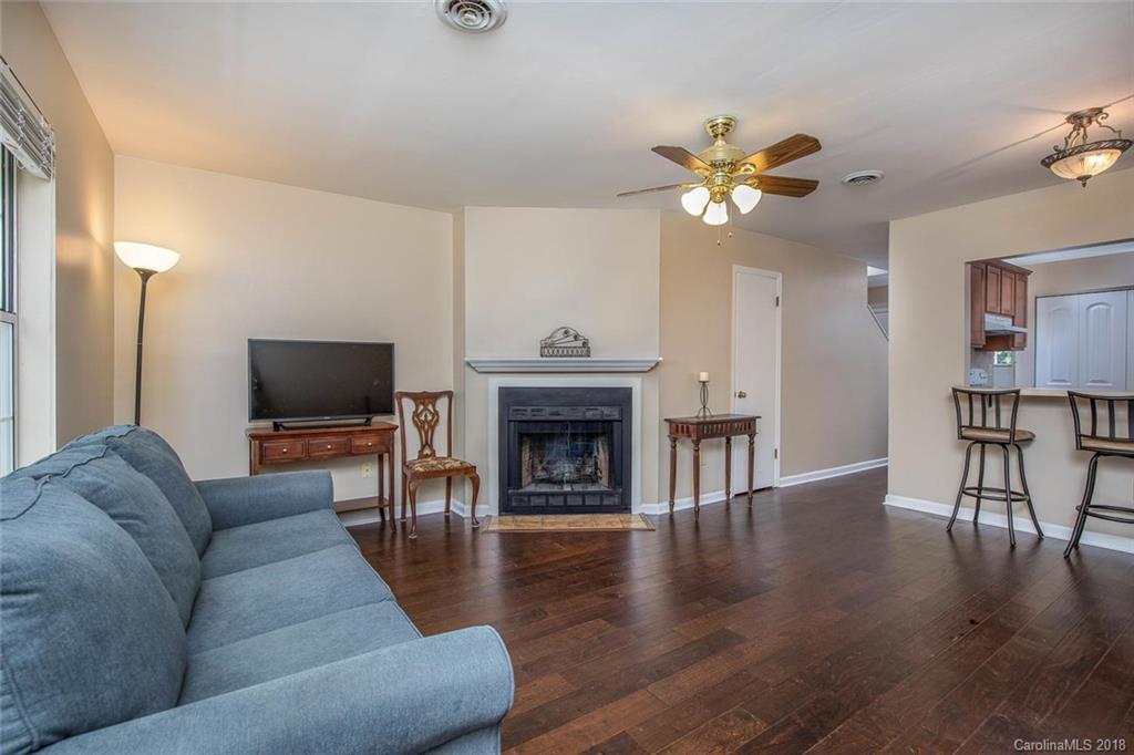 11 Rocking Porch Road Asheville, NC 28805 - Photo 10 of 26 Gallery Image 10
