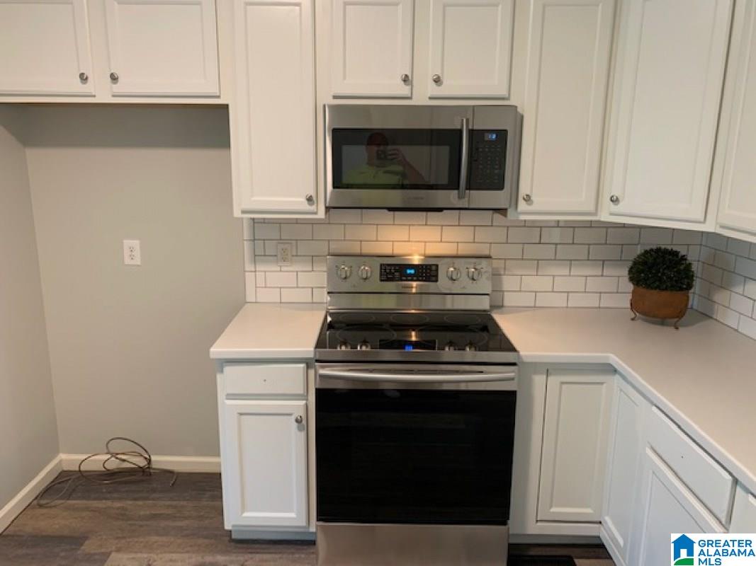959 Hickory Valley Road Trussville, AL 35173 - Photo 4 of 17