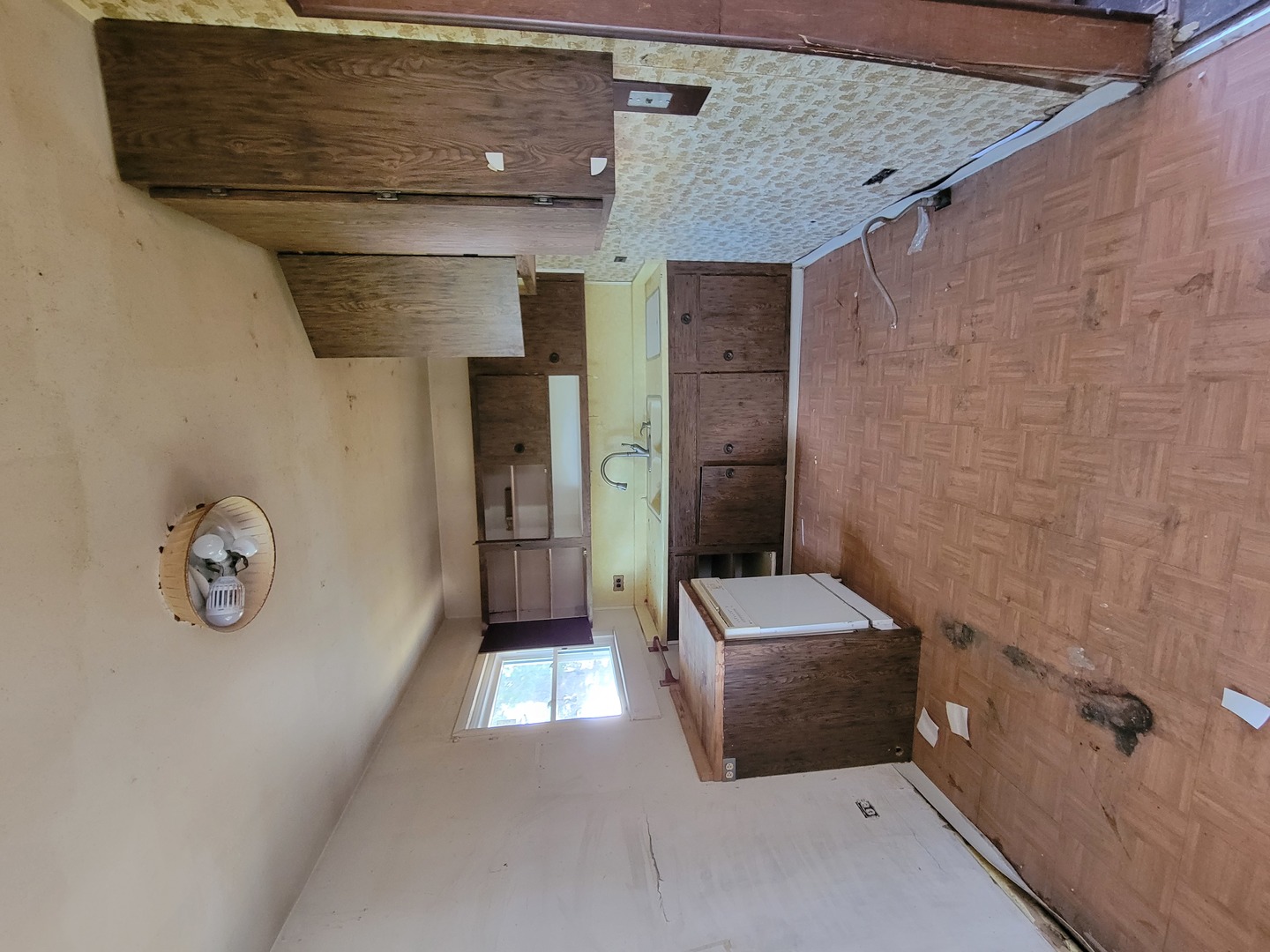 1946 Delaware Road Waukegan, IL 60087 - Photo 6 of 19