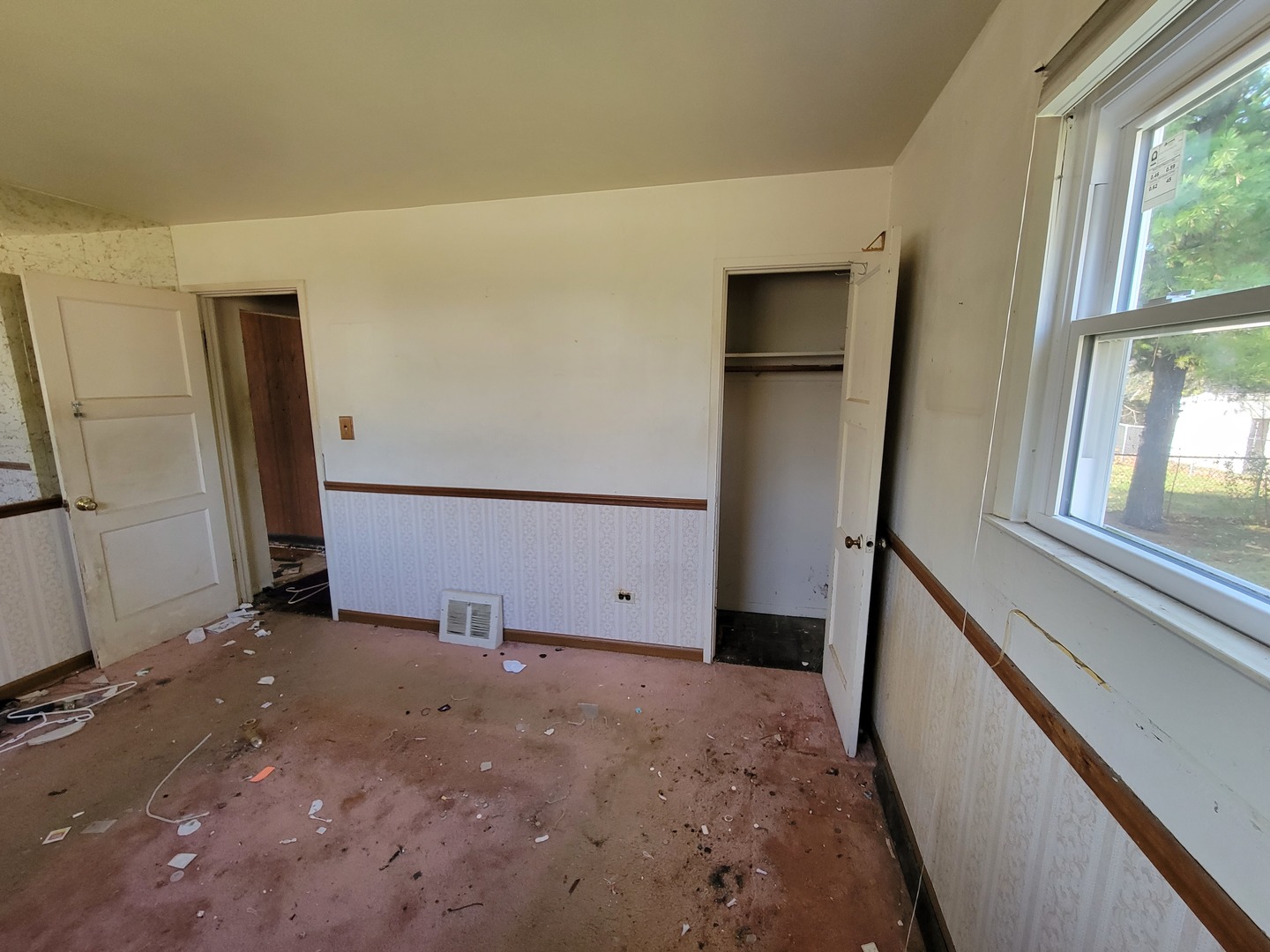 1946 Delaware Road Waukegan, IL 60087 - Photo 9 of 19