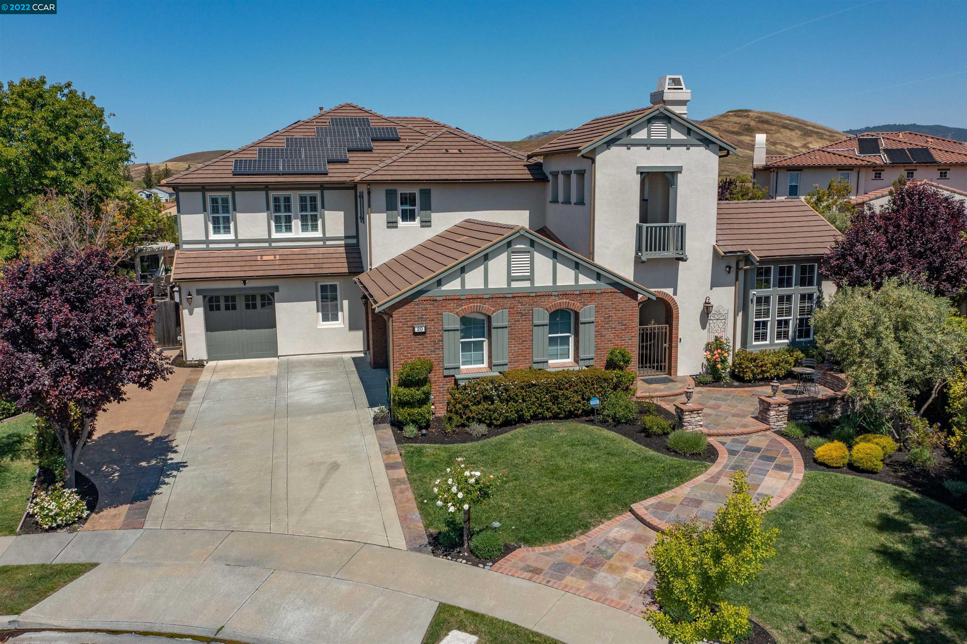 20 Satinleaf Court San Ramon, CA 94582 - Photo 1 of 1 a front view of a house with a yard