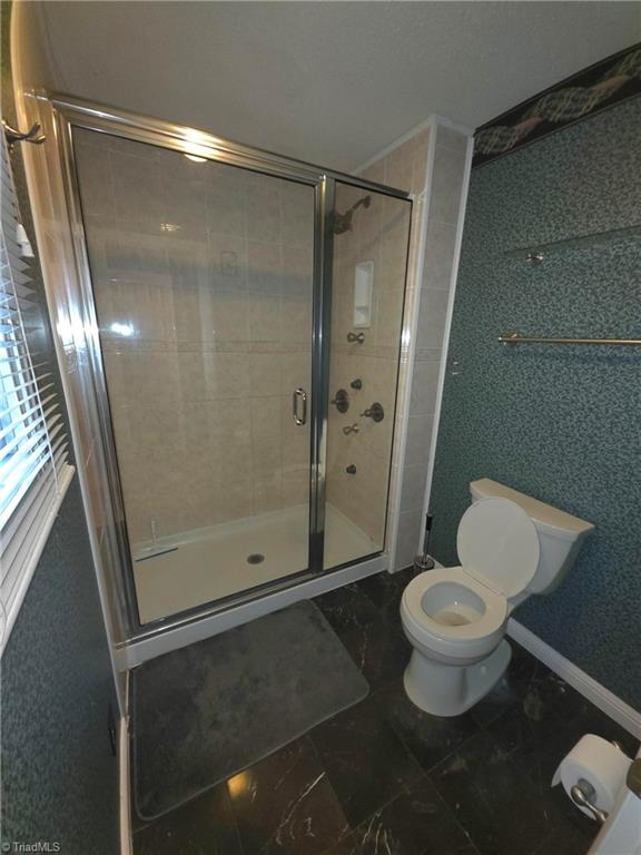 2215 Shadow Valley Road, Unit H High Point, NC 27265 - Photo 10 of 15