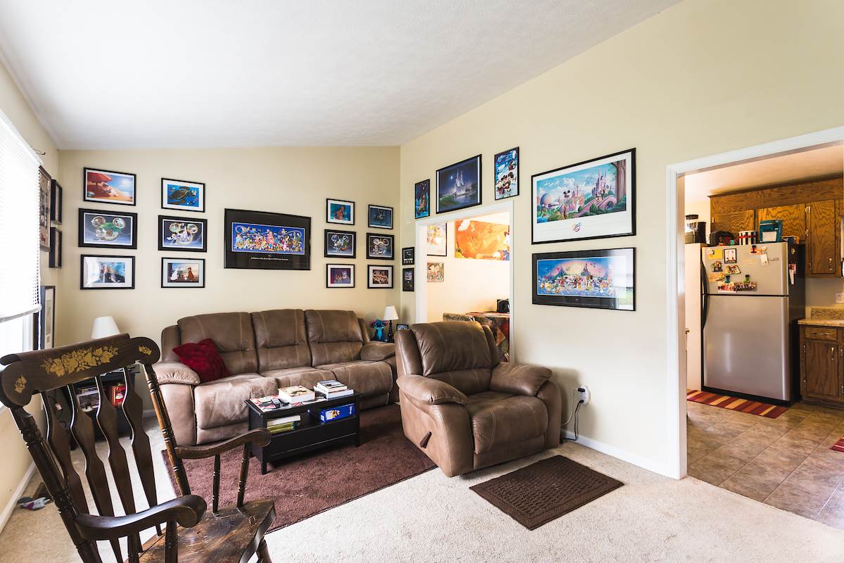 33 Ox Road Waynesboro, VA 22980 - Photo 6 of 17 a living room with furniture and a couch
