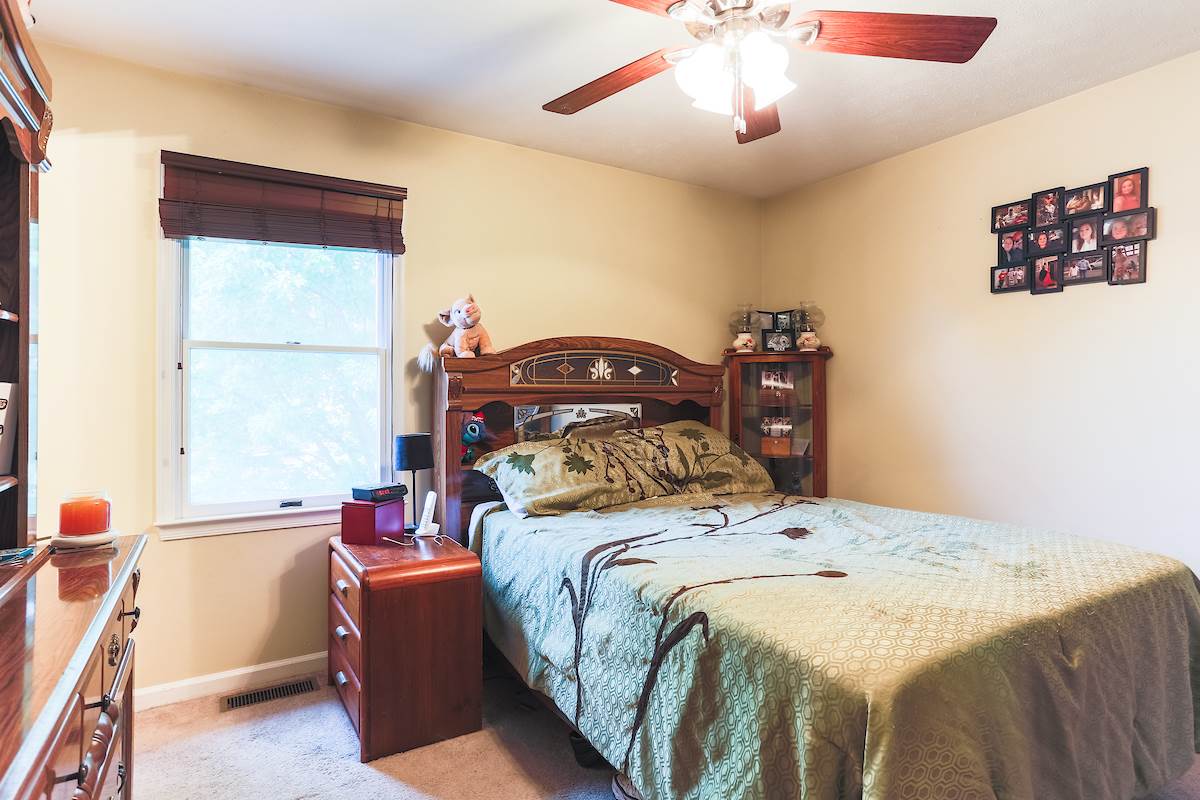 33 Ox Road Waynesboro, VA 22980 - Photo 7 of 17 a bedroom with a bed and a window