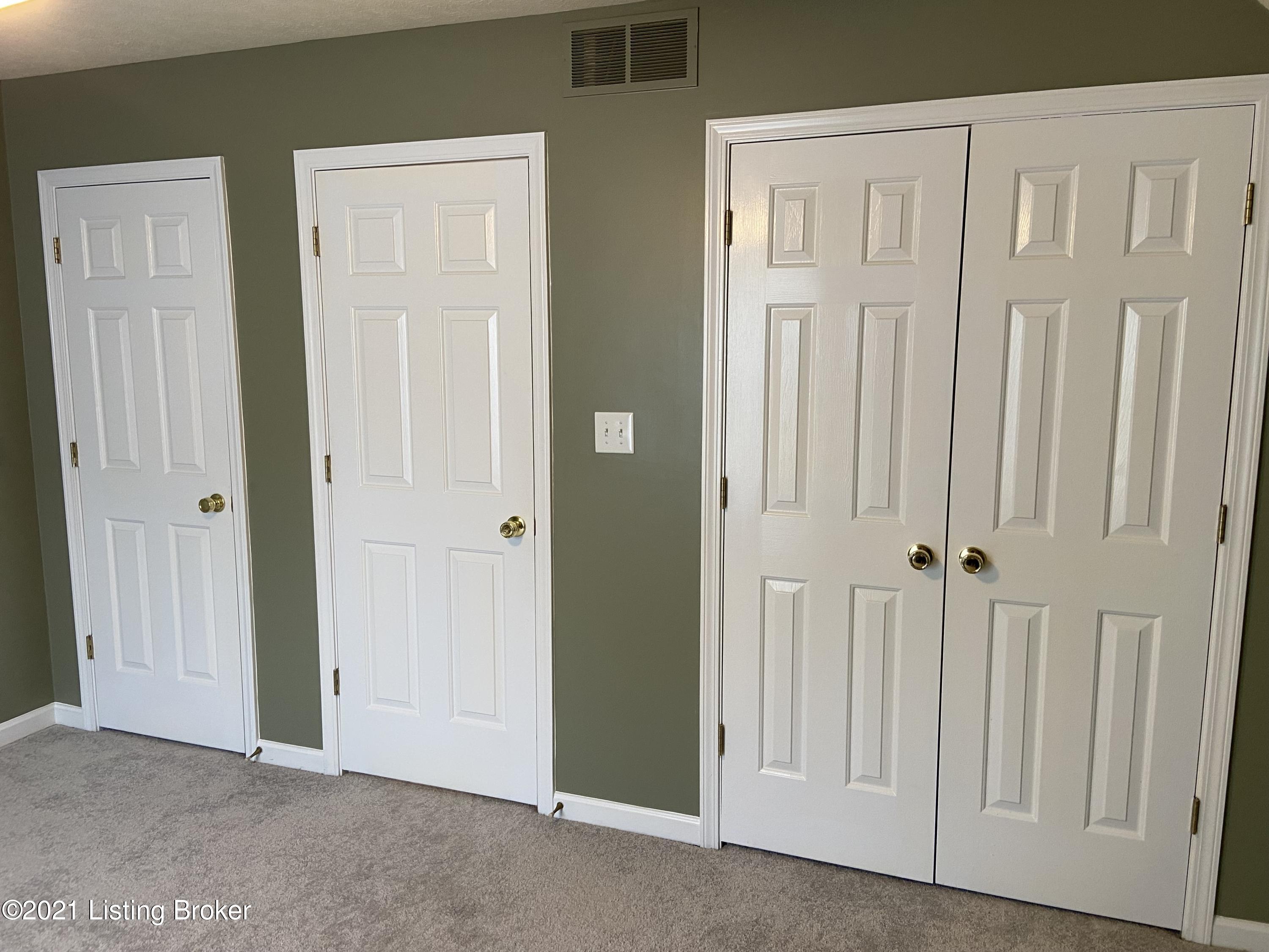 8029 Roland Avenue Louisville, KY 40222 - Photo 42 of 56 037c