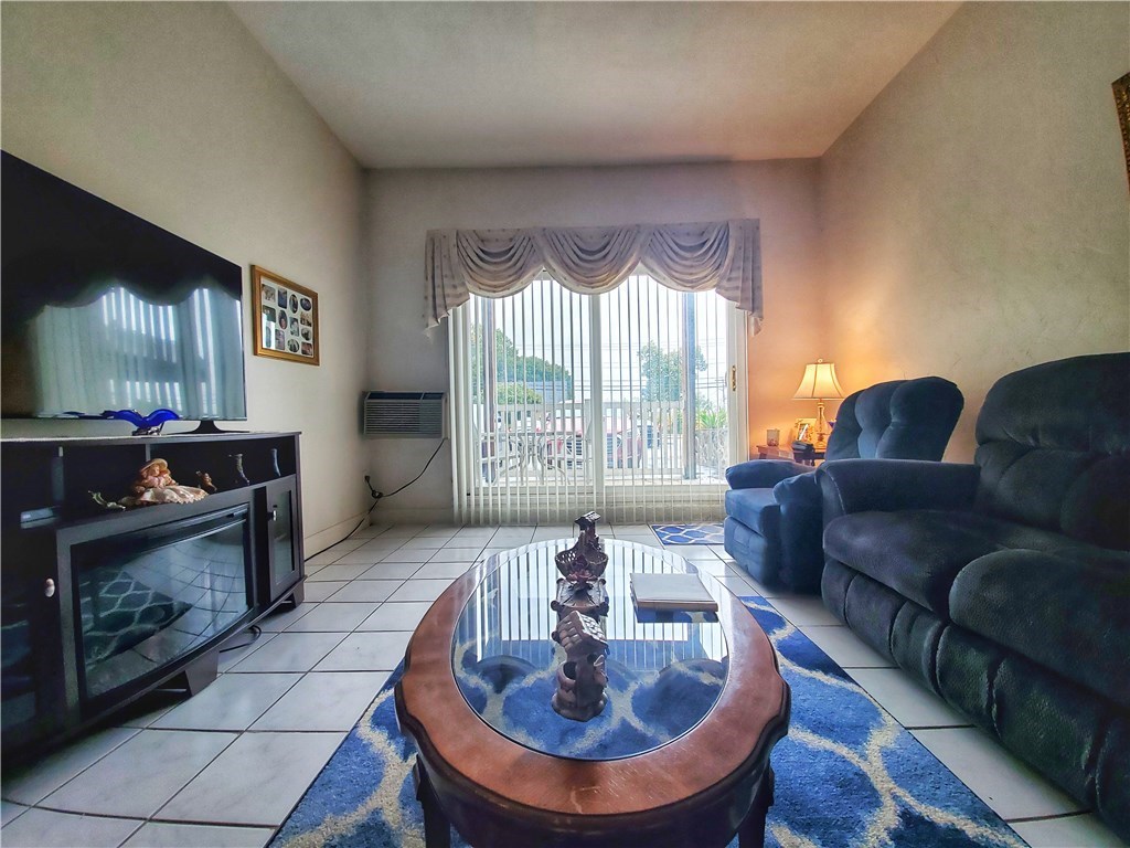 260 George Waterman Road, Unit 101 Johnston, RI 02919 - Photo 3 of 15 Gallery Image 3