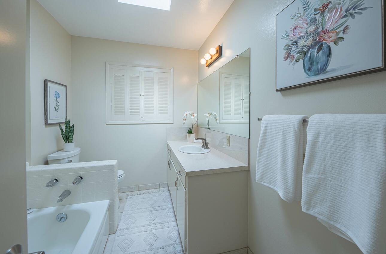 16 Del Rey Circle Salinas, CA 93901 - Photo 31 of 39 Gallery Image 31