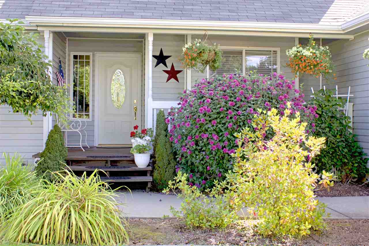 10216 North Lindeke Road Spokane, WA 99208 - Photo 2 of 20