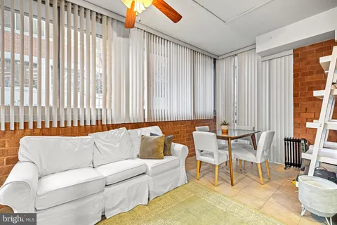 $4,000 | 1001 North Vermont Street, Unit 105, Arlington, VA 22201