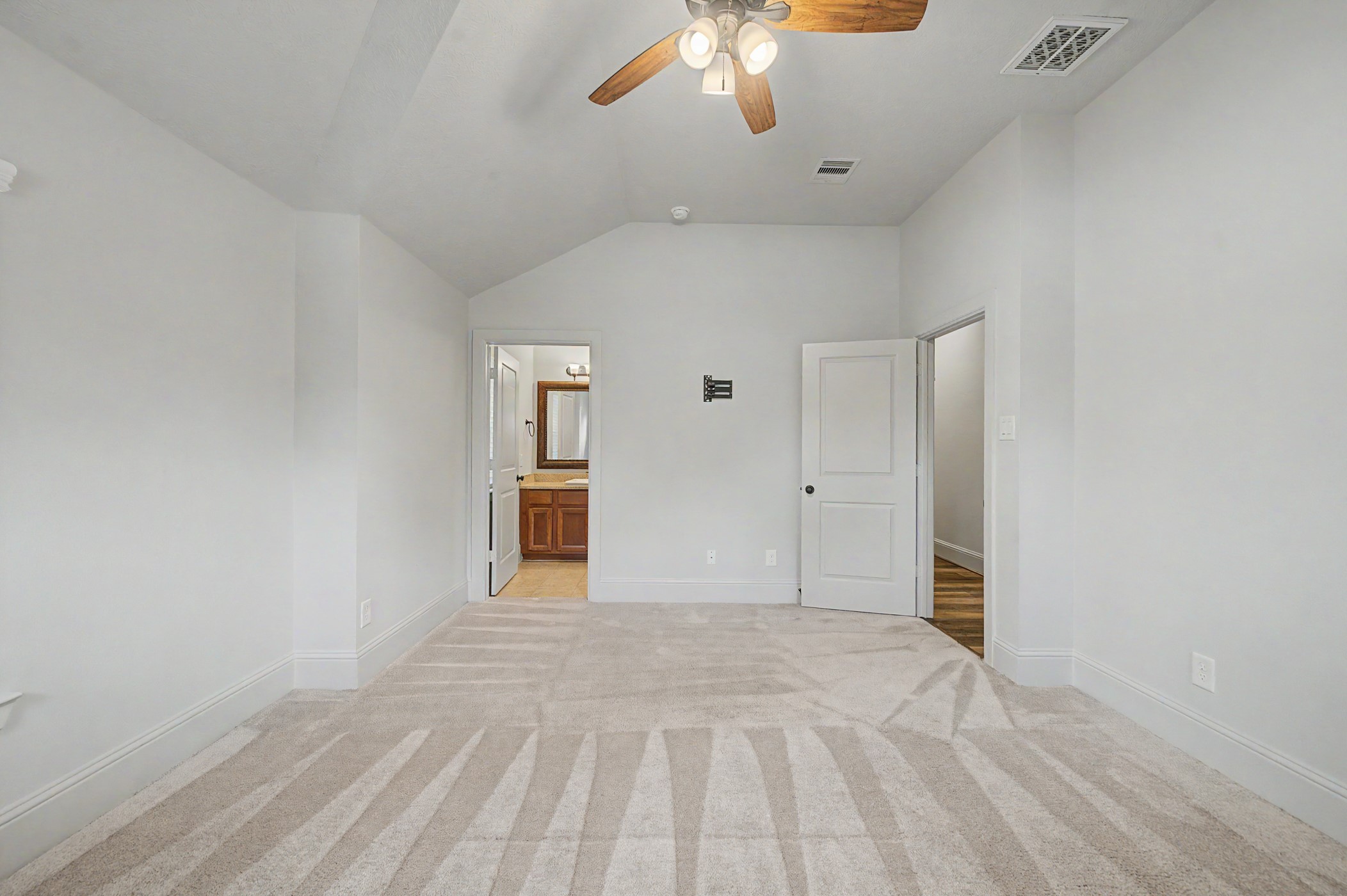 31032 Sunfall Trail Lane Spring, TX 77386 - Photo 23 of 39 a view of empty room with a ceiling fan