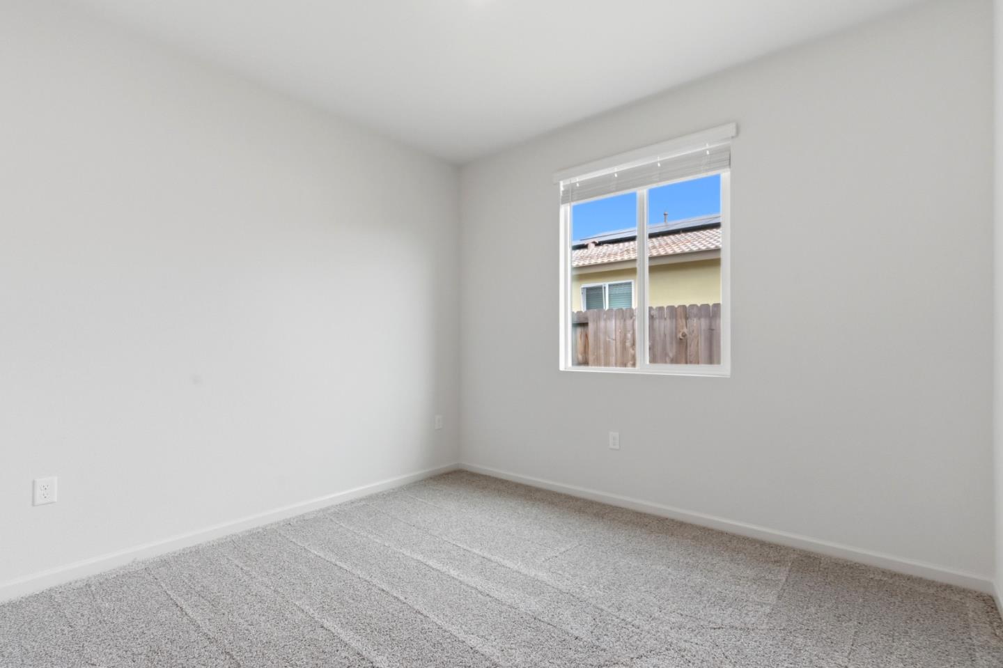 331 Lolly Way Los Banos, CA 93635 - Photo 29 of 31 a view of an empty room with a window