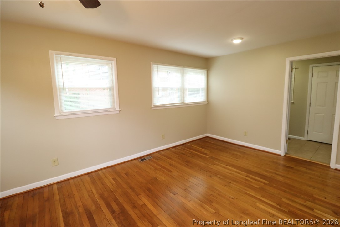 829 Carlisle Street Raleigh, NC 27610 - Photo 5 of 27