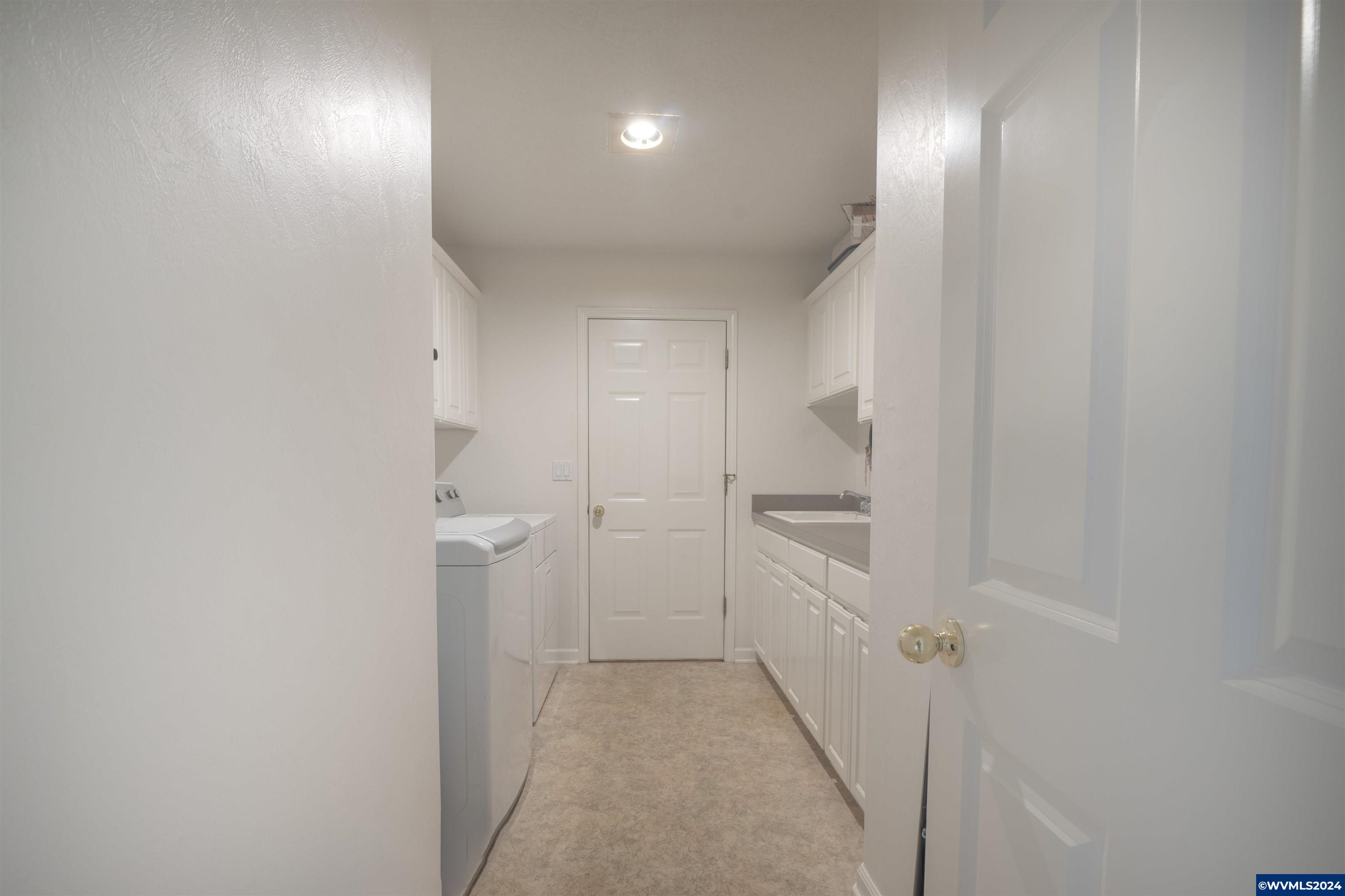 5006 Riley Court Southeast Salem, OR 97306 - Photo 24 of 34 Gallery Image 24