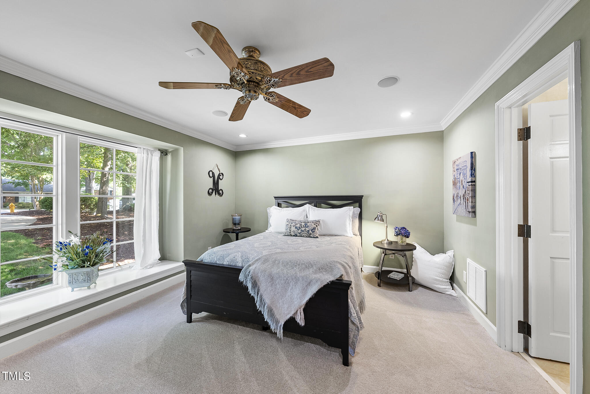 6712 Foxfire Place Raleigh, NC 27615 - Photo 41 of 77 35