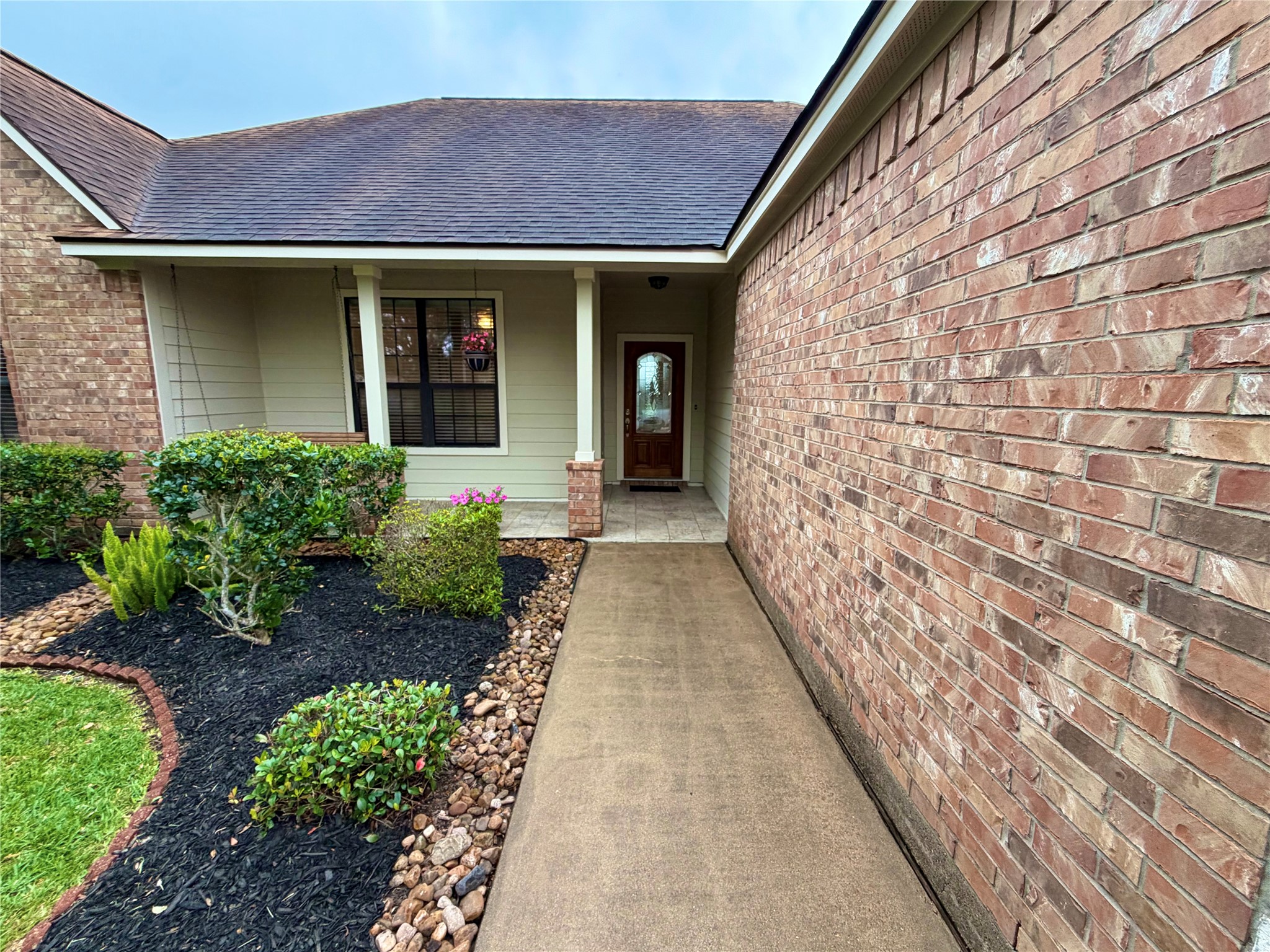 1448 South Blue Bonnet Lane Angleton, TX 77515 - Photo 2 of 43