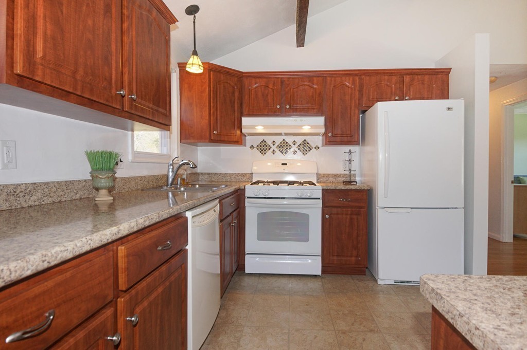 23 Handel Road Billerica, MA 01821 - Photo 16 of 30