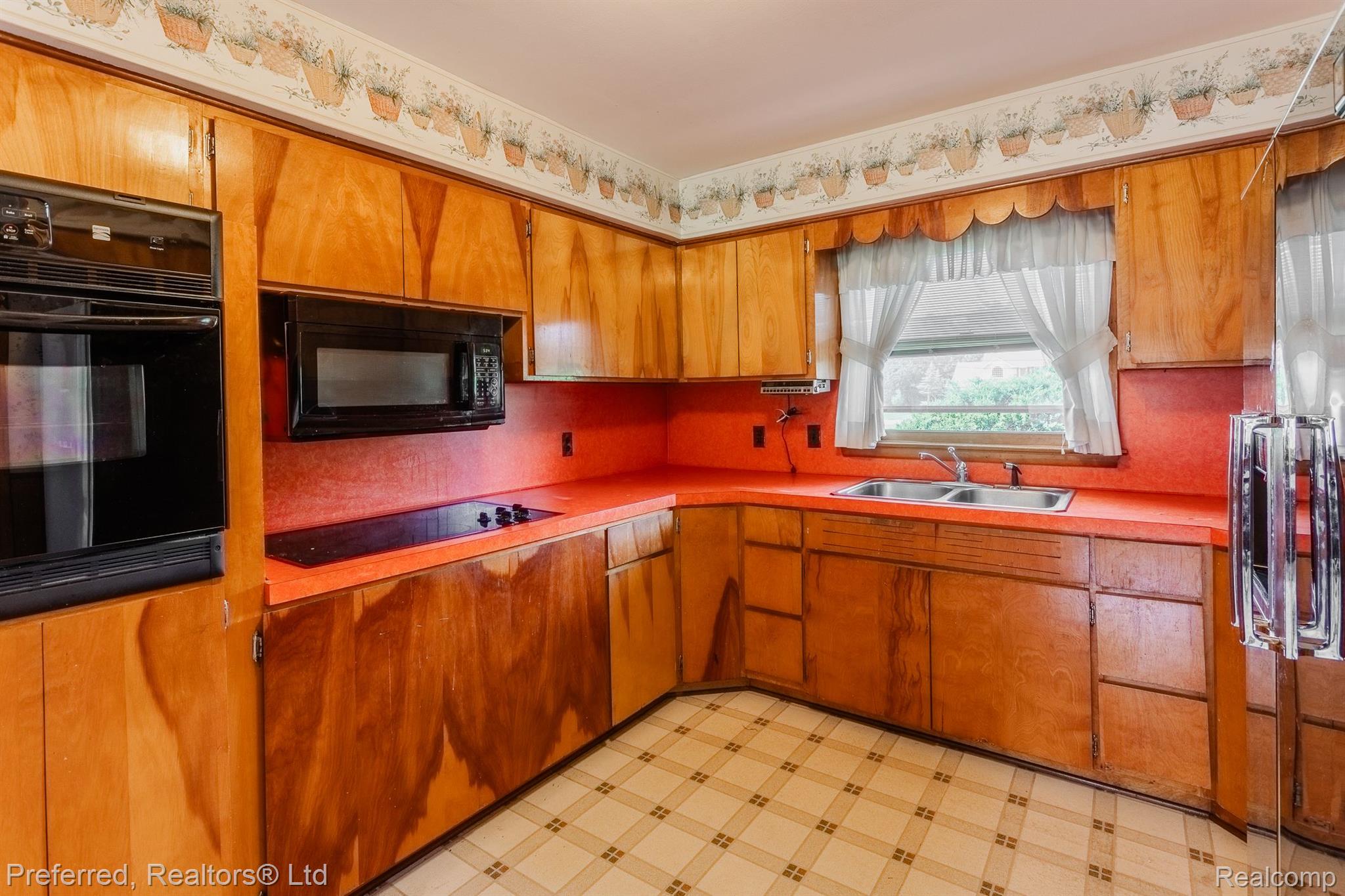 33721 Willow Road New Boston, MI 48164 - Photo 14 of 41 Gallery Image 14