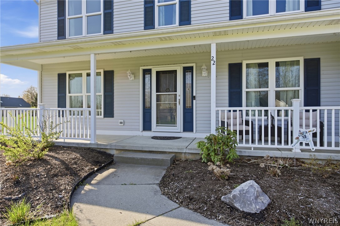 22 Ranch Trail Orchard Park, NY 14127 - Photo 4 of 46