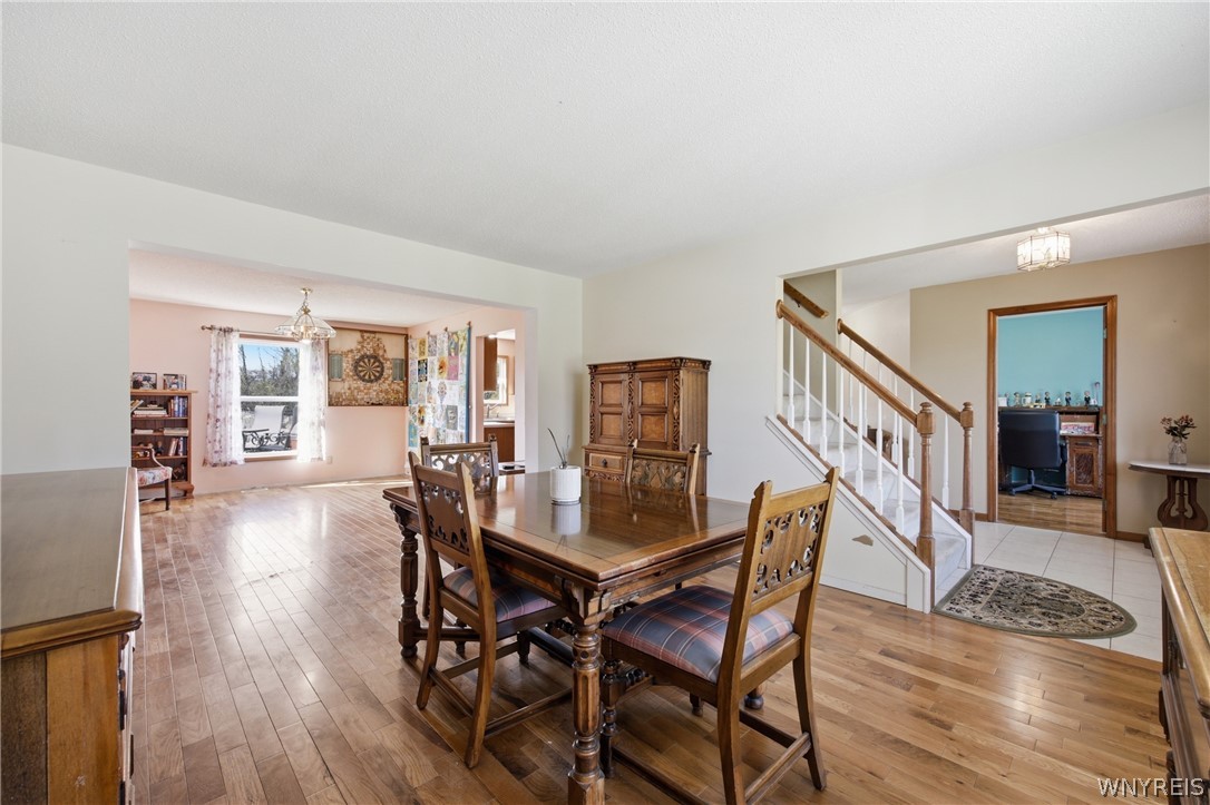 22 Ranch Trail Orchard Park, NY 14127 - Photo 8 of 46